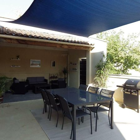La Voile Bleue Apartment Chateauneuf-du-Pape Exterior photo